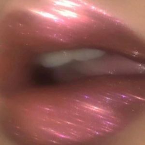 Meet your Posher, Hailey